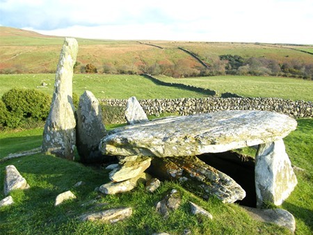 CAIRNHOLY 1