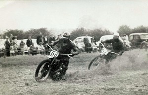 DAVE ON HIS 500cc HAGON IN FRONT OF MOSS, ONE OF HIS HEROES