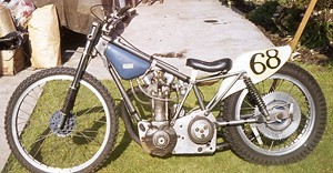 500cc SHORTY GRASSTRACK BIKE