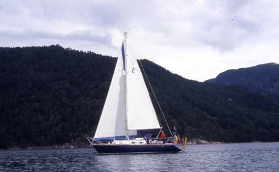 'CALLISTO' ELIZABETHAN 30 SAILING IN NORWAY